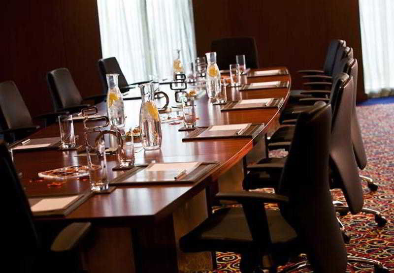 Courtyard By Marriott Doha City Center Zewnętrze zdjęcie
